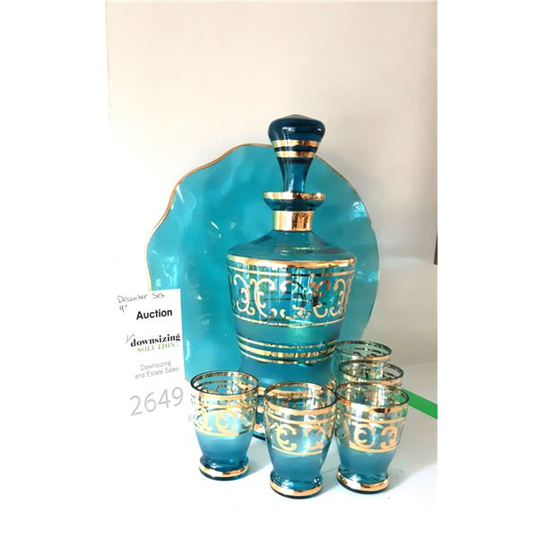 Vintage Decanter Set A