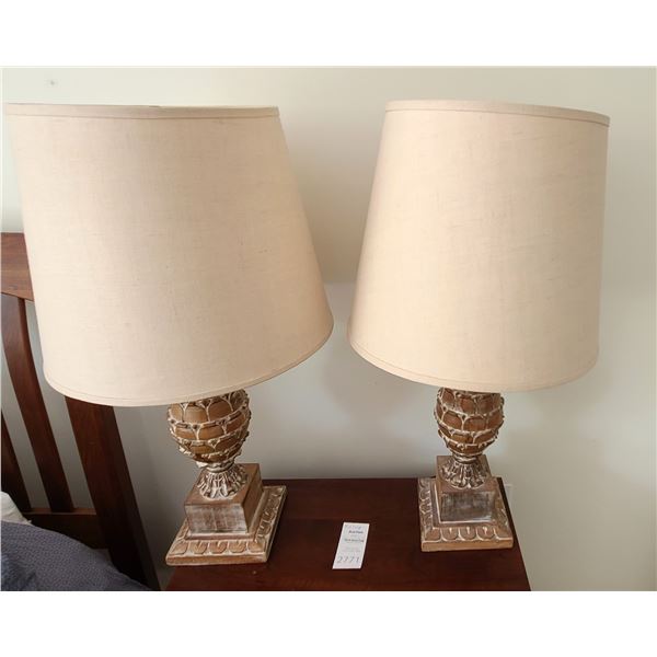 Pair of Lamps B