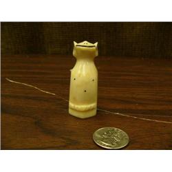 2.5" ivory billiken  (148)