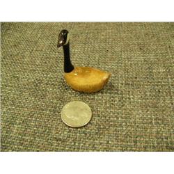 CHOICE on o 5 - 2" whale bone and baleen Canadian geese by Aningayou (2)