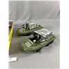 Image 3 : Vintage Lot Of Army Toys - Vehicle, Fencing & More