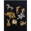 Image 2 : Large Collection of Gold & Silver Plated Vintage Brooches