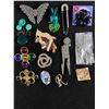 Image 1 : Assortment Of Brooches & Pins