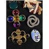 Image 2 : Assortment Of Brooches & Pins