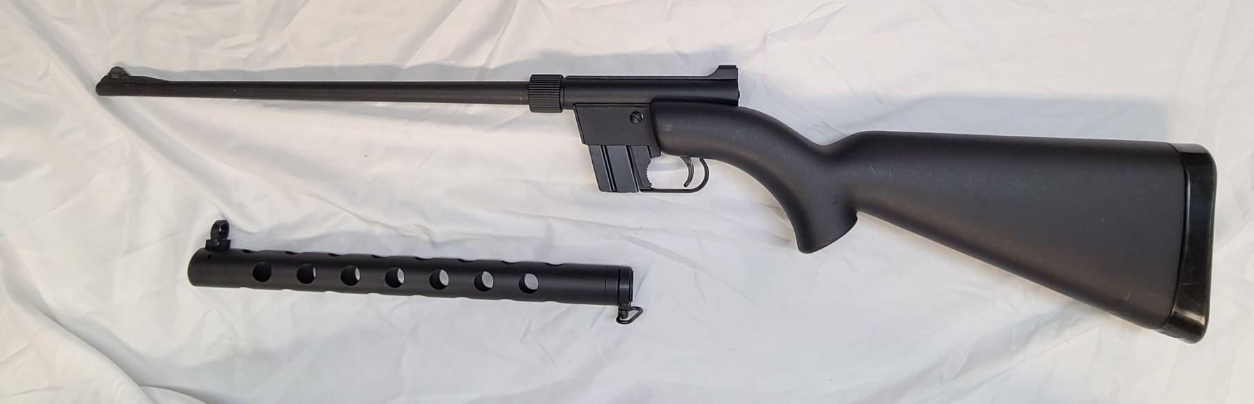 Charter Arms AR7 22 LR Survival Floating Take Down Semi Auto Rifle c/w ...