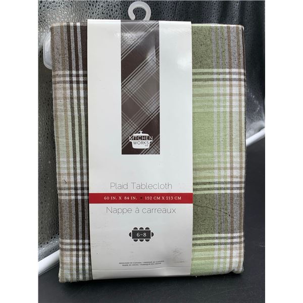 Kitchen Works Plaid Tablecloth (60in x 84in)