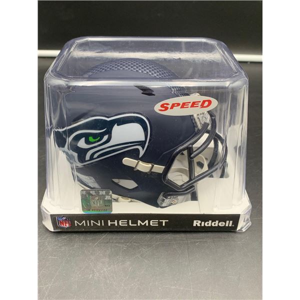 Riddell Mini Helmet- Seattle Seahawks