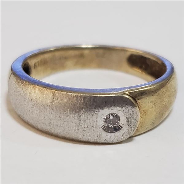 Silver Cubic Zirconia Ring (~Size 10) - RING (~length 0 inches) (~weight 4.92g), Suggested Retail Va