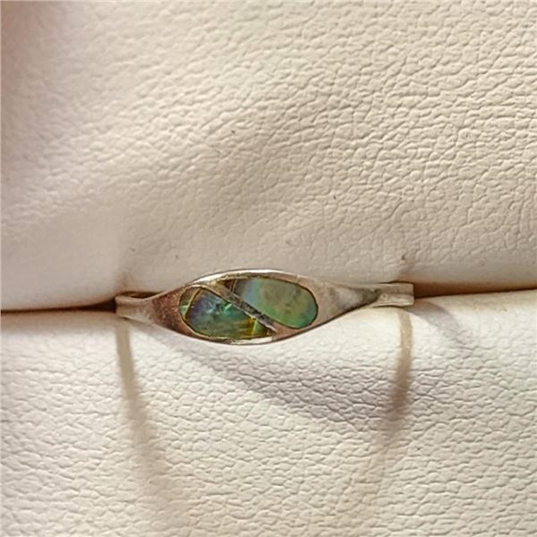 Silver Canadianammolite Ring (~Size 6) -RING (~length 0 inches), Suggested Retail Value $50