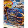 Image 4 : Hot Wheels City Super Ultimate Garage