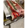 Image 3 : Holiday Details Holiday Apron Lot of 12