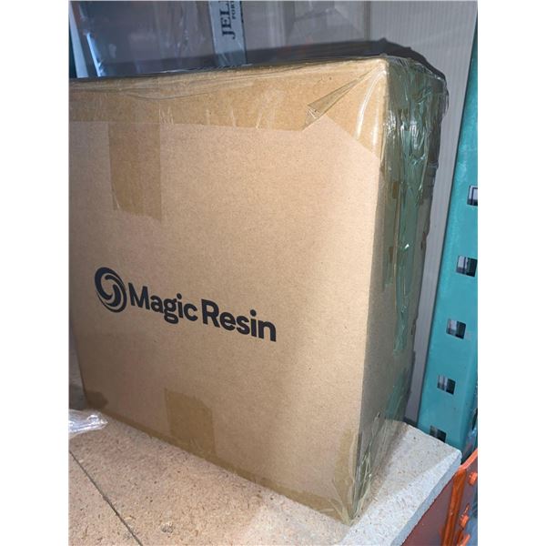 Magic Resin | Epoxy Resin Kit for Art & Craft | 1 Gallon (3.78 L) 128oz | UV Resistant & Odorless | 