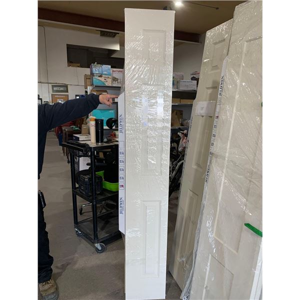 JeldWen Bifold Closet Door Lot 2    2/0 24"