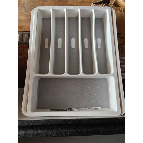 Home Basics Expandable Cutlery Tray 13 - 21"