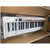 Image 2 : FingerBallet Portable Piano Keyboard, Semi-Weighted Folding Digital Piano 88 Key, Full Size, Wood Gr