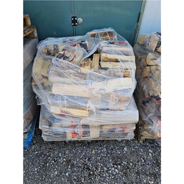 Pallet Lot of Premium Pre Split Kiln Dryed Firewood
