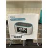 Image 1 : Glow digital alarm clock / radio