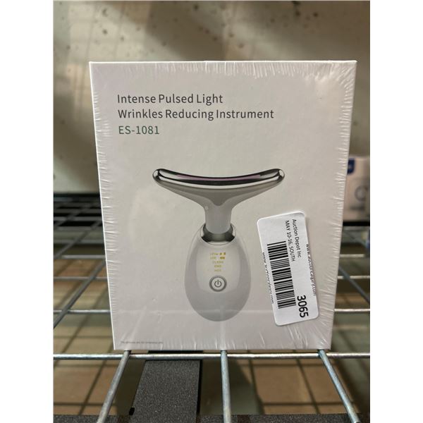 Intense pulsed light skin rejuvination beauty device, brand new in box