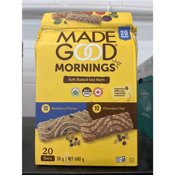 Made Good Mornings blueberry and chocolate chip soft baked oat bars 20x30g
