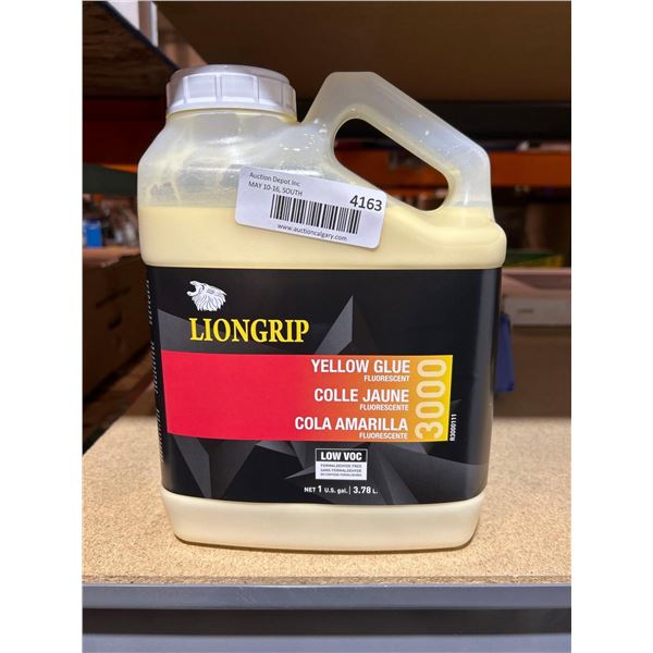 Richelieu Lion Grip yellow wood glue 3.78L