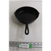 Image 1 : #6 3-Notch Lodge Cast Iron Skillet