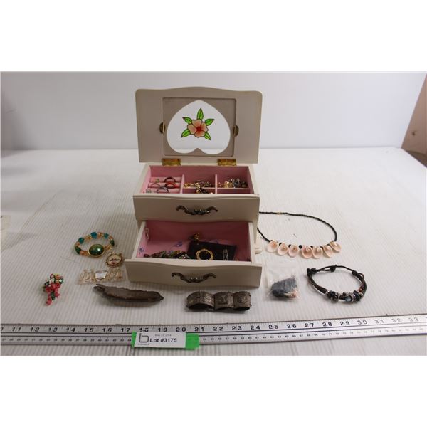 Jewelry Box with Jewelry