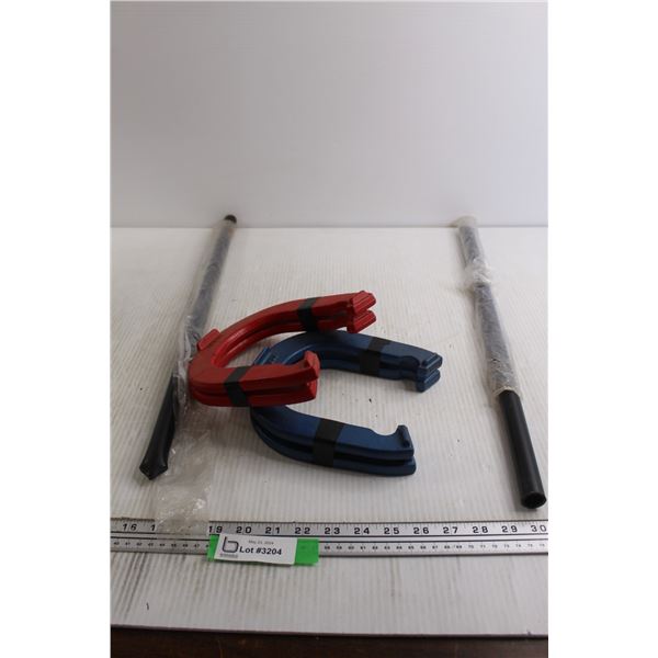 Horseshoe Throwing Game