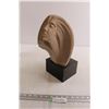 Image 1 : Woman Head Statue