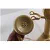 Image 2 : Candlestick Telephone