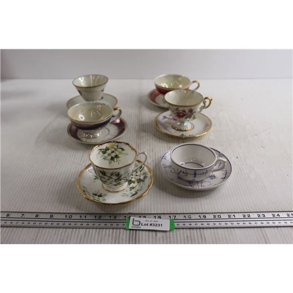 Royal Albert White Dogwood Teacup and Saucer, (5) Unbranded Teacups and Saucers