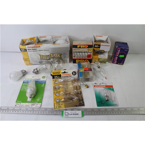 Assortment of Light Bulbs - 40w - 25w - 32 - 15w