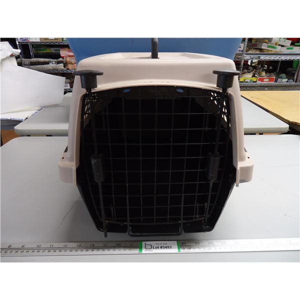 Small Pet Carrier/Kennel