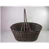 Image 2 : Wicker Picnic Basket