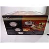 Image 2 : WOK-Tri-Play Stainless Steel 3 Piece Set-NIB-opened for pictures