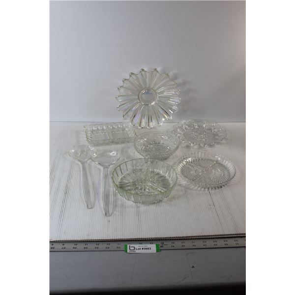 Plastic Serving Utensils, (6) Glass Serving Plates