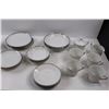 Image 3 : (31 pc) Crown Empire "Countless" Fine China Set - Made In Japan
