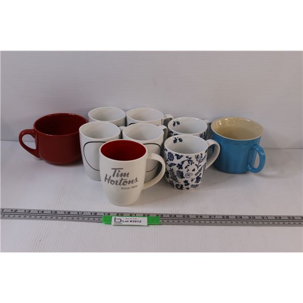 (9) Lot of Coffee Cups and 2 Larger Soup Cups
