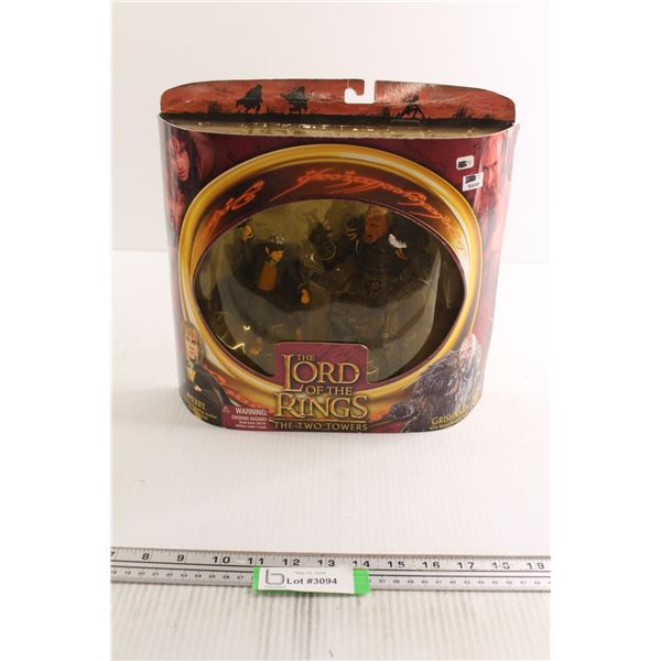 Lord of the Rings Merry and Grishnakh Figurines - Sealed