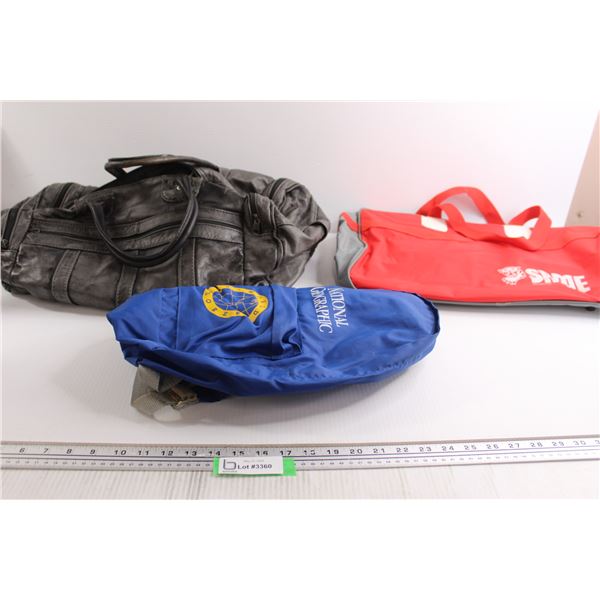 (3) Bags - National Geographic