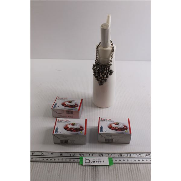 Whipped Cream Dispenser with Cartridges