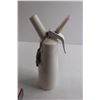 Image 3 : Whipped Cream Dispenser with Cartridges