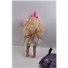 Image 3 : 18" "Unicorn Squad" Doll & Clair's Girls Strawberry Backpack