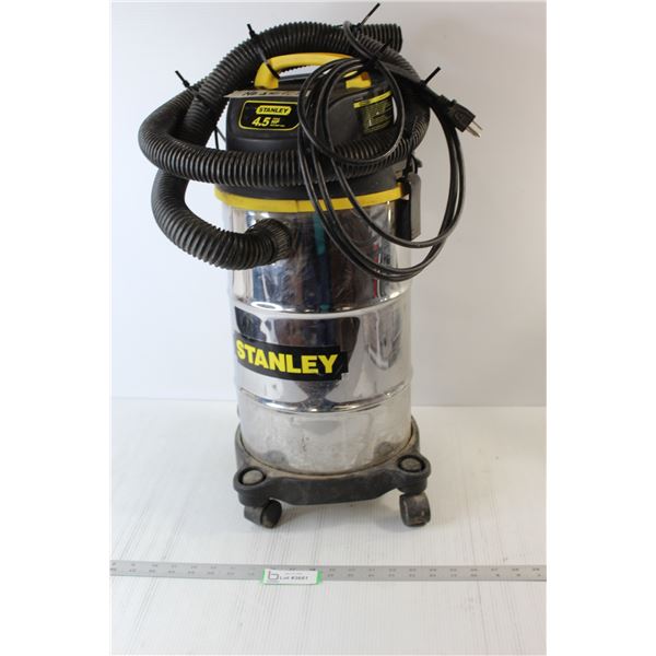Stanley Wet/Dry Shop Vac - No Switch