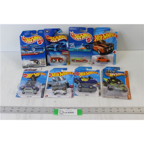 (8) Packs Hotwheels Toy Cars