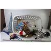 Image 1 : Laundry Basket, Floodlight, Christmas Decorations, Wreath Hangers, Christmas Lights, Hot Pads, Chris