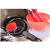 Image 4 : (20+) Kitchen Cookware and Utensils Strainer Baking Pan & Misc. Items