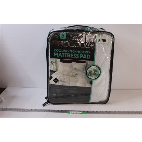 PROCOOL King Sized Cooling Technology Mattress Pad - In Bag Appears to Be Used