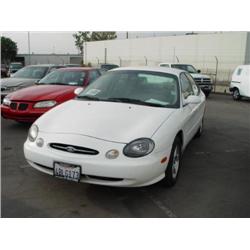 1999 Ford Taurus