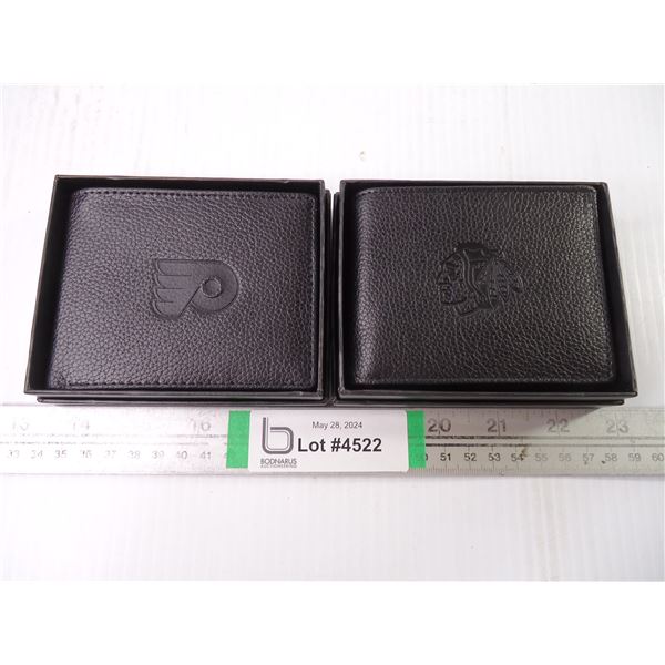 Chicago Black Hawks and Philadelphia Flyers Wallet