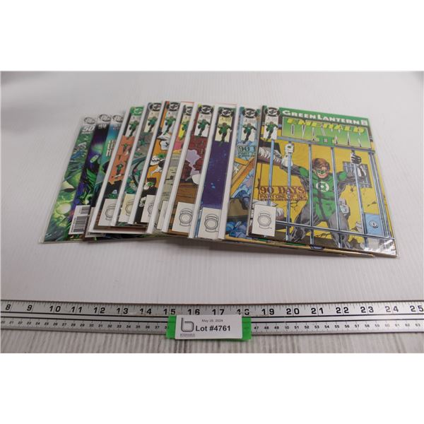 (11) Green Lantern Comics